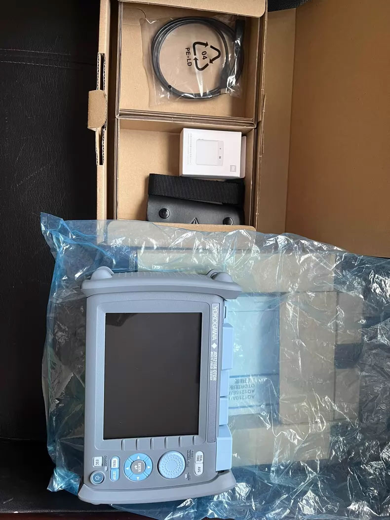 جهاز قياس انعكاس النطاق الزمني - مراجعة Optical Time Domain Reflectometer Otdr 1310 1550Nm وسعره